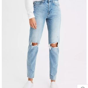 American Eagle Mom Jeans